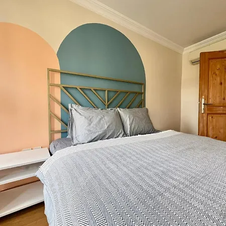 Spacious 5br, 5ba 2 Kitchens Taksim Tarlabasi Apartment